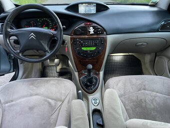 Predám Citroën C5 2,2 HDi (98kw) vo výbave Exclusive. - 11