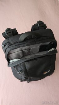 Fotobatoh LowePro Fastpack - 11