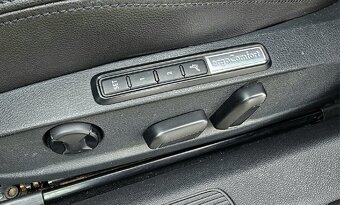 Volkswagen Passat 2.0 TDI BMT Highline - 11