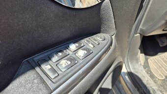 Fiat Croma 1,9JTD 110kw kód motora: 939A2000 - 11