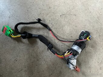 rozpredam Peugeot 307 2,0 HDI 1,6 hdi 2,0i - 11