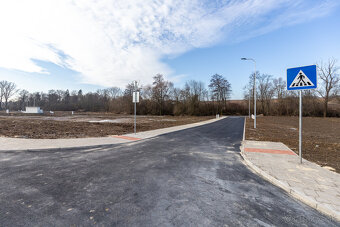 NA PREDAJ stavebný pozemok - Šarišské Bohdanovce - Košice -  - 11