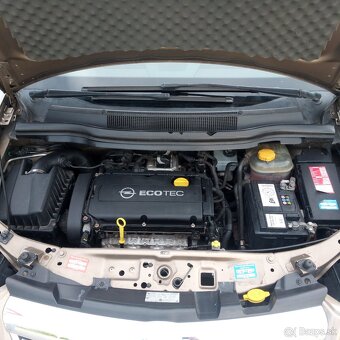 Opel Zafira 2013 - 11