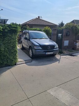 Mercedes ML270 CDI Manual 6st - 11