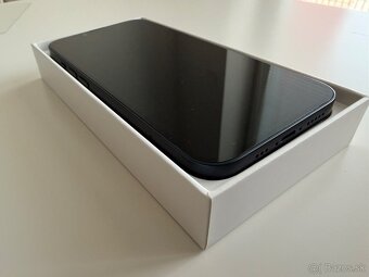 iPhone 13, Midnight 128GB - 11