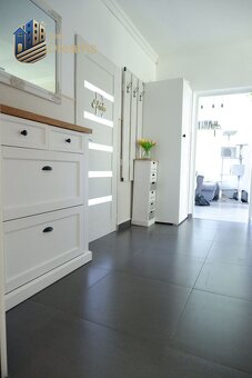 TOP PONUKA 3 izbového bytu v centre Galanty po kompletnej re - 11