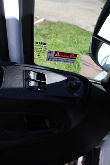 Iveco Daily, 35S160 2,3 Maxi+klima+6 míst TOP - 11