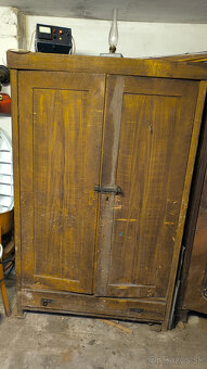 predam rozne skrine spalna garaz dielna - 11