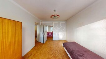 Na predaj priestranný 3-izbový byt s balkónom v obci Bošany - 11