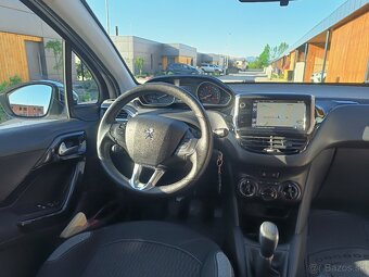 Peugeot 208 Znížená cena 1.2 benzín (nové rozvody + servis) - 11