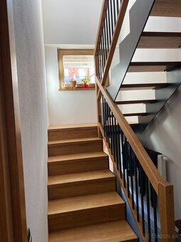 SCHODY PODĽA VAŠÍCH PREDSTÁV - 11