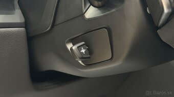 BMW Rad 8 840d xDrive, Adaptive LED, SoftClose, Pano, TOP - 11
