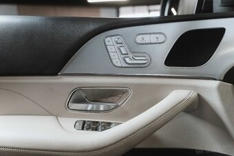 Mercedes-Benz GLE SUV 350D 4-Matic Sport Line A/T - 11