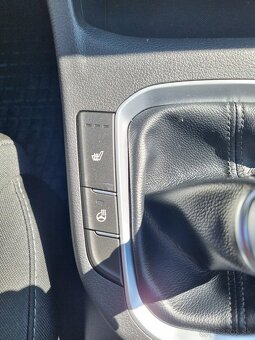 Hyundai i30 CW Kombi 1.4 T-GDi Family - 11