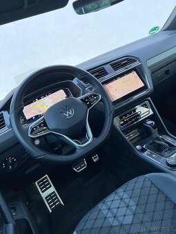 VOLKSWAGEN TIGUAN PANORÁMA / HEAD-UP / 3xR-LINE / IQ LIGHT - 11