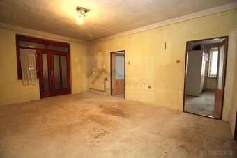 PREDAJ DOM s GARÁŽOU a poz. 539 m² Klížske Hradište - 11