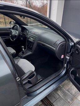 Škoda Octavia 2.0 TDi - 11
