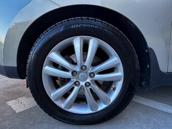 Hyundai ix35 2.0 CRDi 4x4 - 11