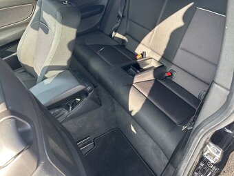 BMW 123d Coupé 150kW, r. 2010, 218tkm, 1. majiteľ, SK auto - 11