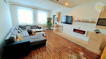 HALO reality - Predaj, rodinný dom Borovce, 2 x 3-izbový byt - 11