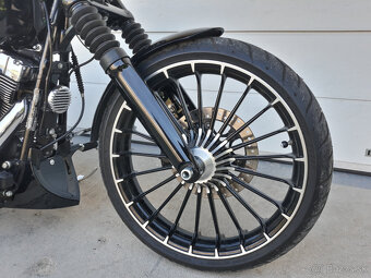 HARLEY DAVIDSON BREAKOUT 103" - 11