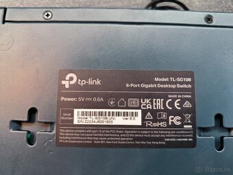 Ubiquiti UniFi UAP-AC-PRO + TP LINK switch - 11
