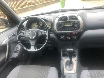 Toyota Rav4 2.0 VVT-i, 110 KW, 3 DV, automat - Náhradní díly - 11