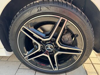 Mercedes a250e plug in hybrid - 11