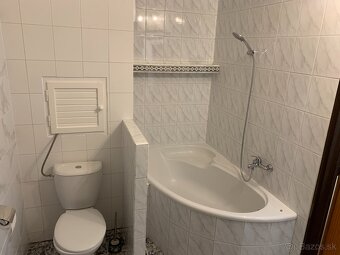 Prenájom 2 izbový byt v centre - 11