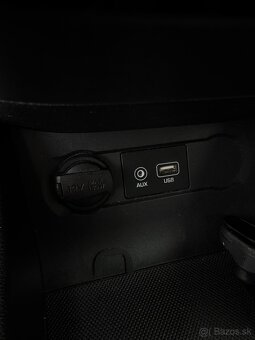 Hyundai i20 1.2i 16V Classic - 11