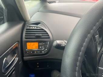 Citroën grand Picasso - 11