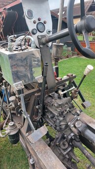 Predám do.a robený traktor - 11