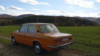 Lada 2103 - 11