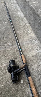 Rybárske prúty (udice) s navijákmi - 11