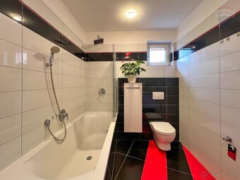 PRENÁJOM 2- izb. byt ul. Mierová Bojnice + park. státie - 11