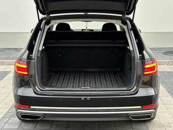 Audi A4 Avant 2.0 TDI Sport S tronic VIRTUAL MATRIX SK ŠPZ - 11