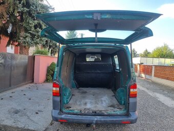 VW TRANSPORTER T5 1.9 TDi ROK-2007 - 11