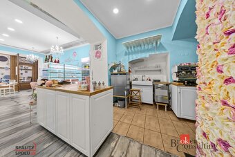 Vstupná brána do centra Banskej Štiavnice | Komerčný priesto - 11