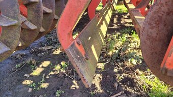 Kompaktor saturn 6m - 11