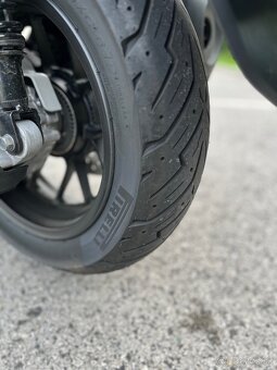 Honda Forza 300 - 11