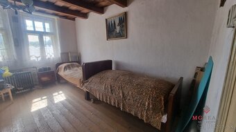 Starší rodinný dom Černík - 11
