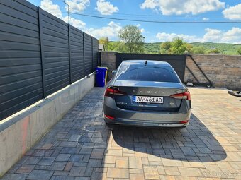 Skoda Octavia IV, 8/2021, len 23 200 km - 11