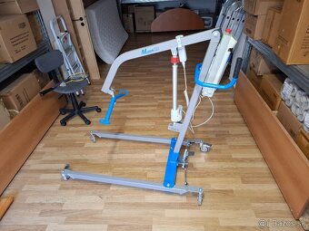 Elektrický zdvihák pre imobilnych pacientov - 11