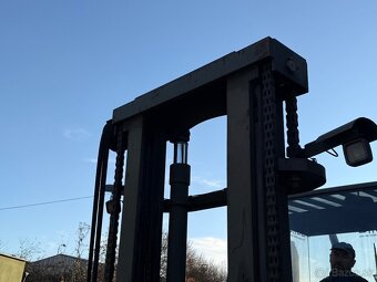 Vysokozdvižný vozík Linde H120D Diesel 12000kg - 11