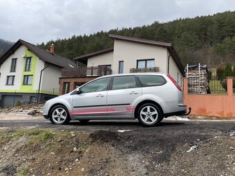 Ford focus combi 1,8 d - 11