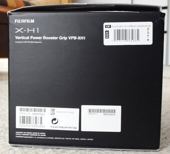 Fujifilm XH1 + batery grip - 11