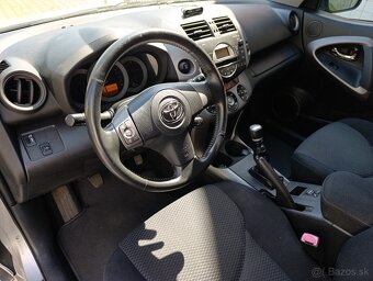 Toyota RAV4 2.2D 4WD 100kW/136PS, 4×4, M6 - 11