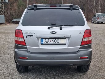 KIA SORENTO 2,5CRDi 4x4 - 11