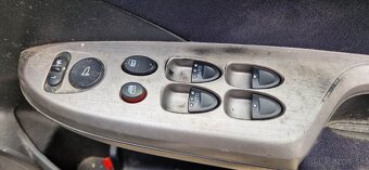 Honda Civic 1,3i-DSI 61kw kód motora: L13A71 - 11