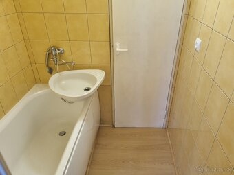 Voľný dvojizbový byt v Lučenci – časť Opatová - 11
